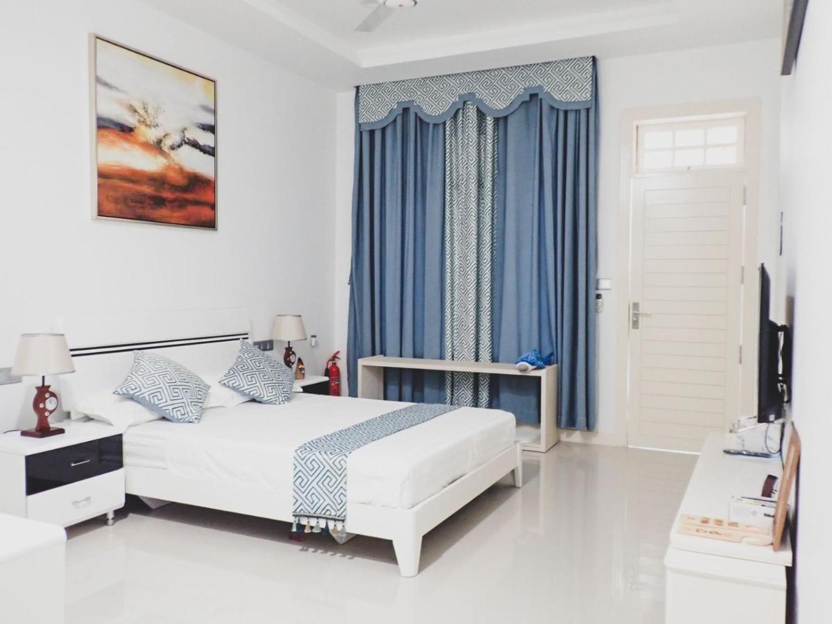 Fiyala Homestay Atoll Addu Extérieur photo
