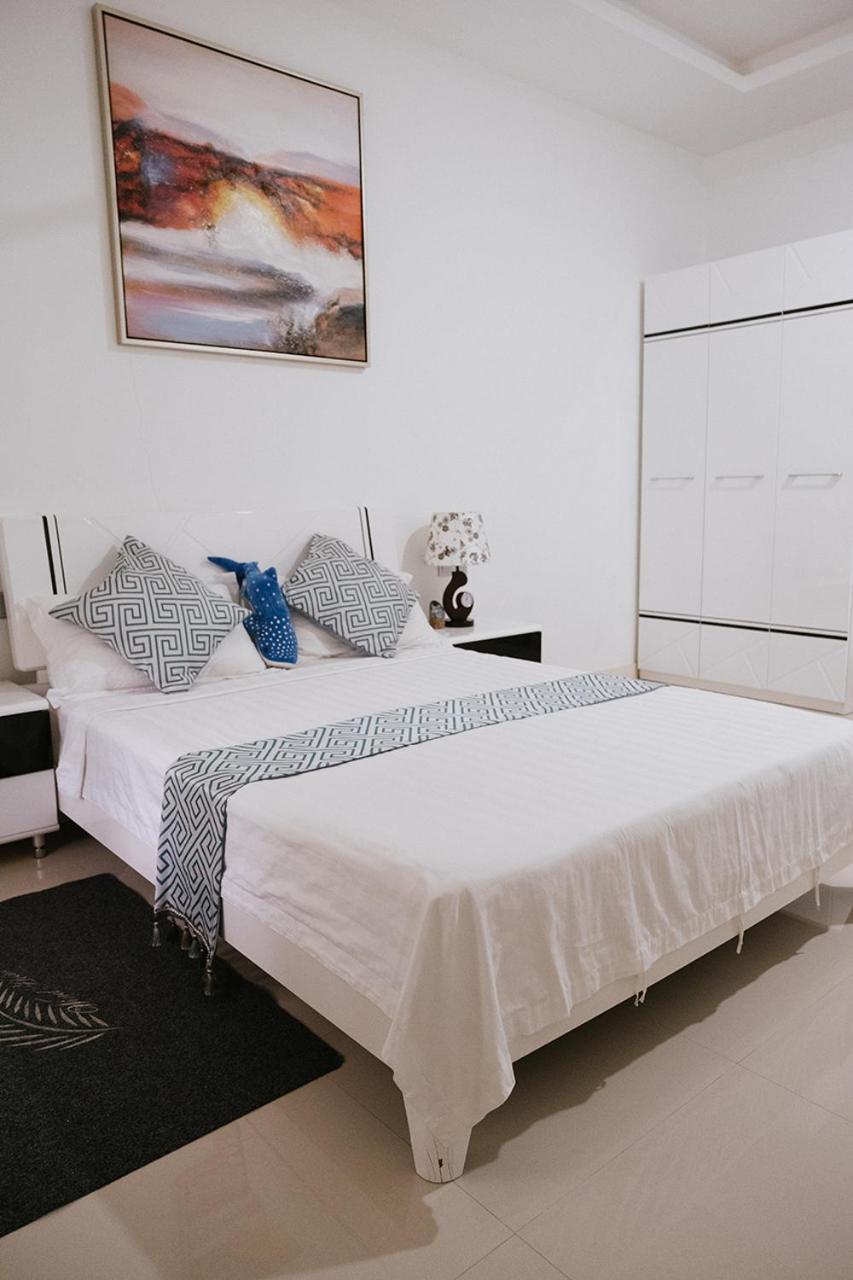 Fiyala Homestay Atoll Addu Extérieur photo