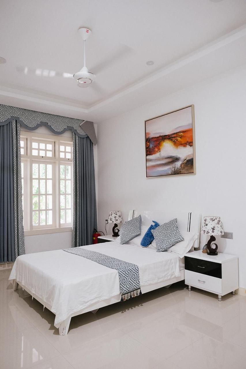 Fiyala Homestay Atoll Addu Extérieur photo